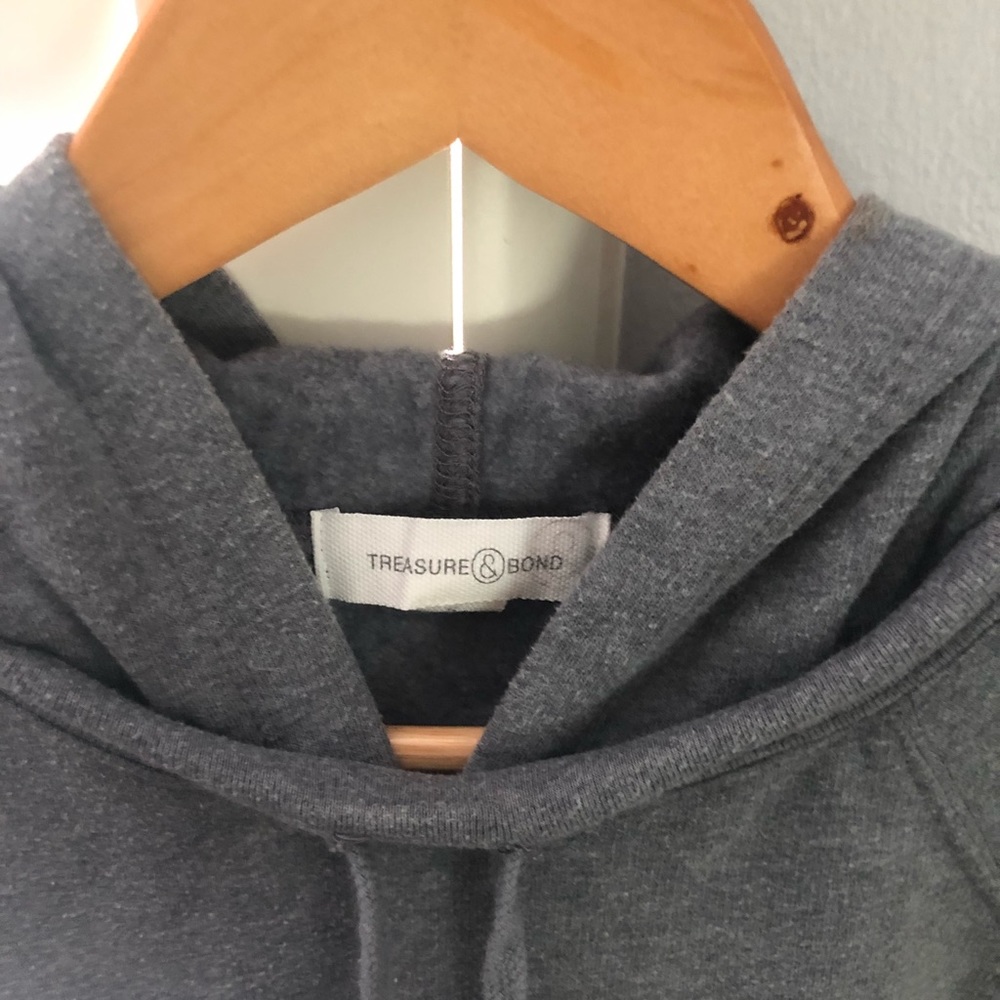 Treasure & Bond gray hoodie - Picture 2 of 5